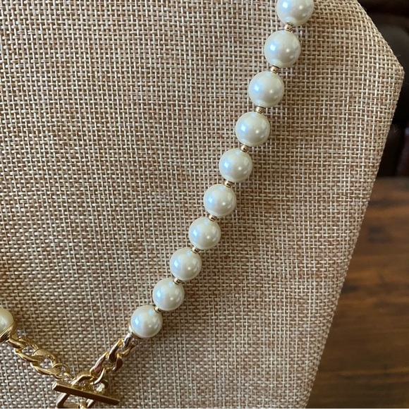 Anne Klein Gold-Tone Disc Imitation Pearl Beaded 16" Pendant Necklace - Picture 2 of 7